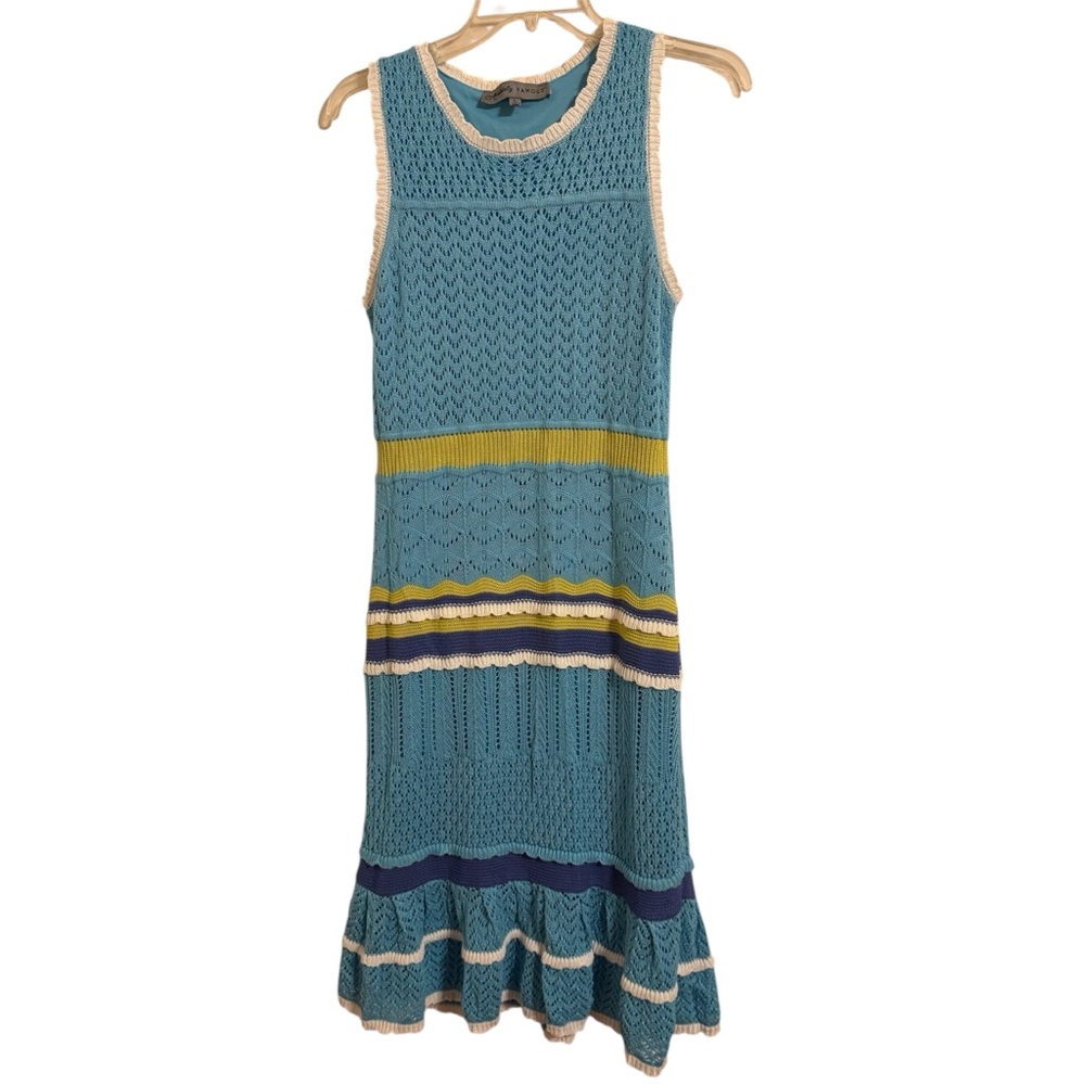 Absolutely Famous Fully Lined Sleeveless Blue Knit Dress